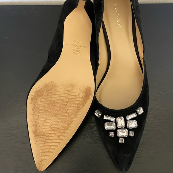 50% OFF SALE!!! ANN TAYLOR - Lillian Jeweled Suede Kitten Heels - Picture 3 of 3
